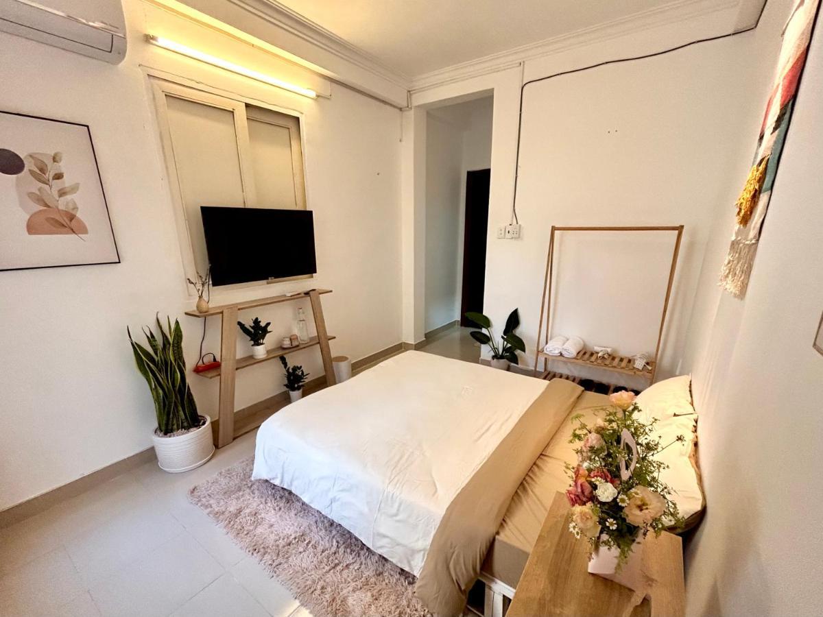 Trip Home-Stay & Studio Ho Chi Minh City Exterior photo